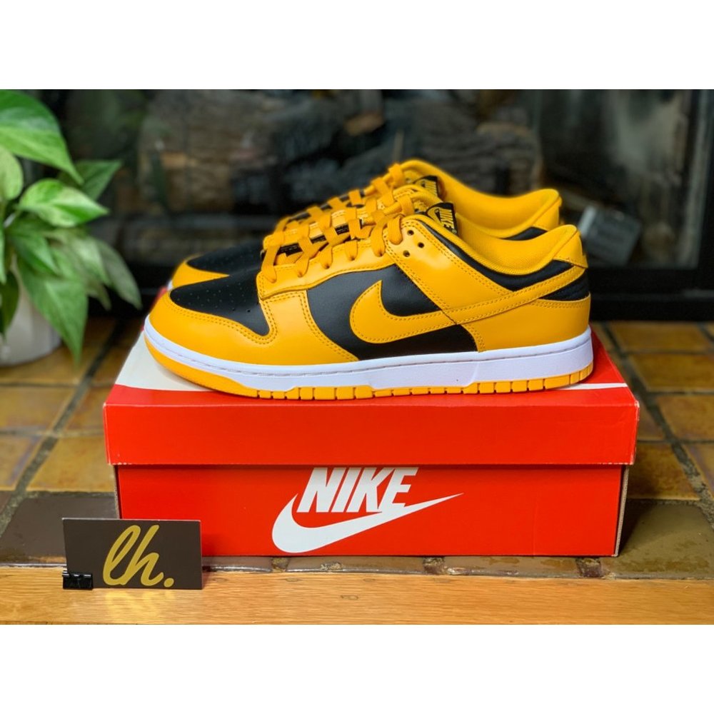 Mens 12 Nike Dunk Low “Championship Goldenrod” Athletic Sneakers DD1391-004